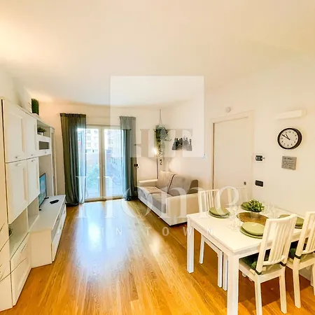 Home In Town - Milano Centrale - Porta Nuova District-3